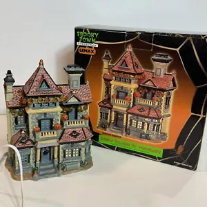 Lemax Spooky Town Collezione Harper House Porcellana Casa Illuminata 2003 - Foto 1 di 13