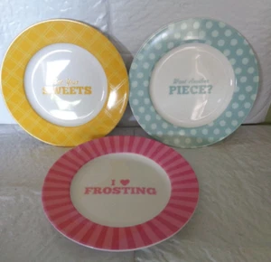(3) Cake Boss - Patterns & Quotes - Dessert Plates - 8" - Imagen 1 de 5