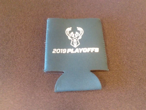 MILWAUKEE BUCKS 2019 PLAYOFFS CAN COOLER Cover