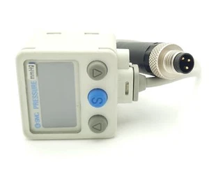 SMC ZSE40A-N01-T Vacuum Switch, 0 to -14.69psi, 12-24VDC, PNP, 1/8" NPT - Picture 1 of 4