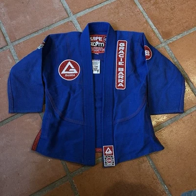 Top Gracie Barra Storm Kimonos Gi Jiu Jistu Azul Niños Talla Y3 Solo Foto 1 de 4