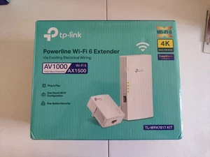 TP-Link Powerline Wi-Fi 6 Extender TL-WPA7817 Zestaw AV1000 + AX1500 Biały - Zdjęcie 1 z 4