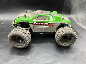 Redcat Racing Tremor 1/16 Scale Monster Truck Green - Picture 1 of 19