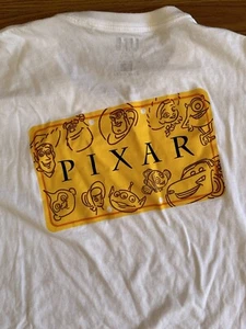 UNIQLO Pixar Men’s Shirt Size XL - Picture 1 of 5