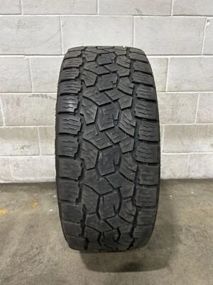 1x P305/45R22 Toyo Open Country A/T III 10/32 neumático usado Foto 1 de 3