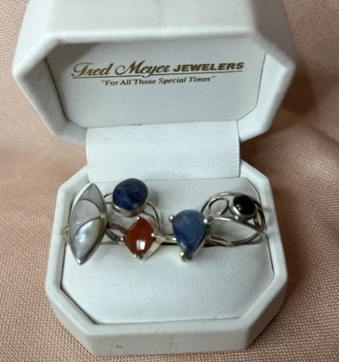 Lot of 5 Vintage Southwest silver rings Lapis, MOP, Onyx, unknown - Image 1 of 4