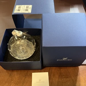 Swarovski Crystal CHRISTMAS BALL ORNAMENT 2015 #5135821 - MIB - Picture 1 of 8