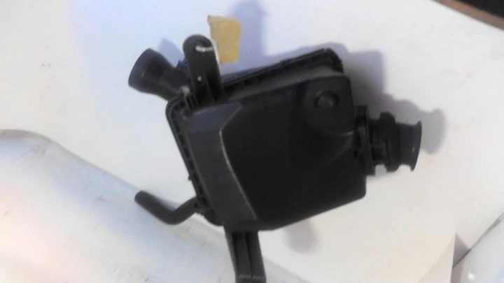 2008-2012 Chevy Colorado GMC Canyon 2.9L 3.7L Air Cleaner Intake Box OEM 08-12 - Imagem 1 de 4