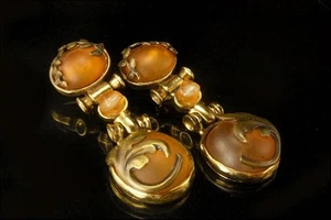 PENDIENTES VINTAGE FIRENZE TU-KHAN ITALIANO HOJA DE LUCITE TONO ORO BROCHE LT - Imagen 1 de 7