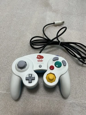 Nintendo GameCube Official Controller Club Nintendo White&Blue Near Mint Japan - Image 1 of 4