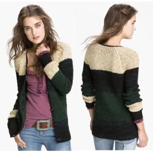 Free People Lake Tahoe Grobstrick Colorblock Cardigan Pullover Gr. Medium Grün - Bild 1 von 10