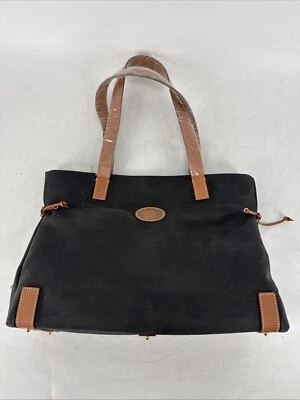 Bolso de hombro DOONEY & BOURKE de nailon negro con adornos de cuero marrón Foto 1 de 4