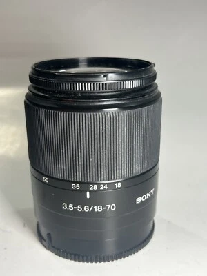 Макрообъектив Sony DT 18-70 мм f3.5-5.6 с креплением A - Изображение 1 из 3