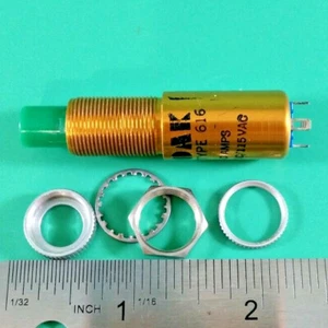 OAK PUSH SWITCH # 616-6 GREEN SPDT 5 AMPS 28 VDC 115 VAC - Picture 1 of 4