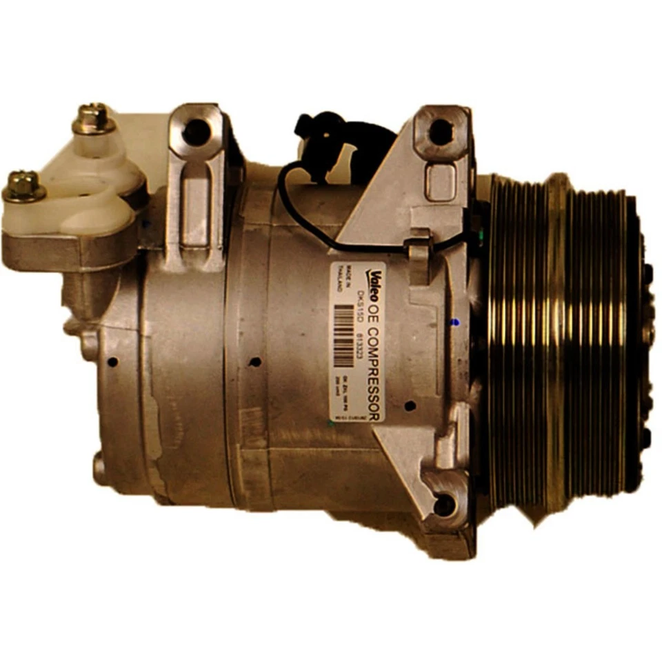 813323 Valeo Compresor de aire acondicionado con embrague para Volvo C30 C70 V50 S40 2004-2011 Foto 1 de 3