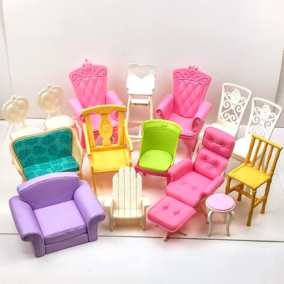 Silla Barbie Lote Aleatorio de 15 Grand Hotel Dream House Vacaciones Hawaianas y más Foto 1 de 4