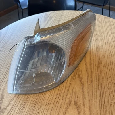 Luz marcadora de giro del lado izquierdo del conductor Chevrolet Venture LH 97-05 16521703 Foto 1 de 4