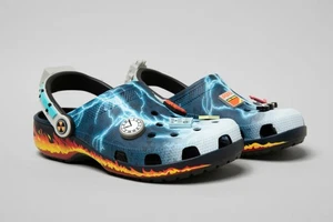 Crocs X Back To The Future Classic Clog Multi Men’s Women’s Size BRANDNEU - Bild 1 von 2