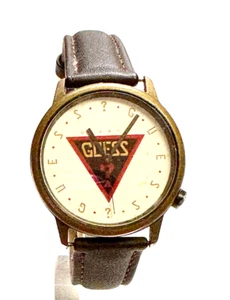 RARO Vintage 1989 Big Face Guess? Reloj, Batería Nueva, Correa Cuero Marrón - Imagen 1 de 5