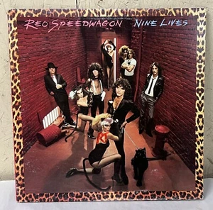 Vintage LP Vinyl Record Album REO Speedwagon Nine Lives - Foto 1 di 6