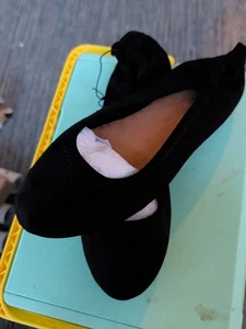 LM Damen-Ballerinas Größe 7 schwarz Kunstleder elastisch Slipper flach - Bild 1 von 5