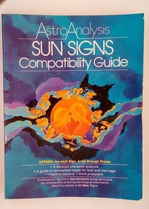 Sun Signs Compatibility Guide by Astro Analysis Institute (1977, Grosset and ... - Imagen 1 de 3