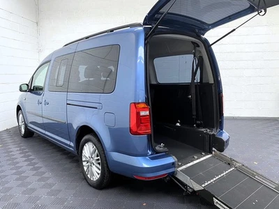 2018 68 VW Caddy Maxi Life 2.0 TDi DSG AUTO Wheelchair Accessible Vehicle WAV - Image 1 of 4