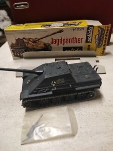 Solido Char Jagdpanther Réf 228 Neuf En Boite 