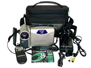 Sharp Viewcam VL-AH151U Hi-8 Camcorder 400X Digital Zoom DIS Auto Focus 1:1.4 - Picture 1 of 24