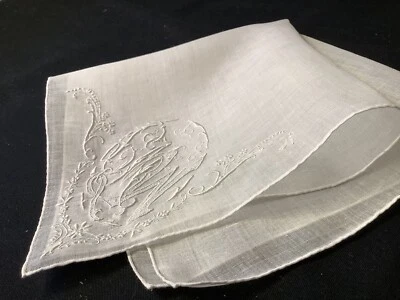 9812🌟РОСКОШНЫЙ винтажный свадебный носовой платок 1900-х годов с французской вышивкой монограммой «LMW» - Изображение 1 из 4