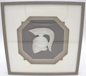 Römisches Helm Relief Wandbild gerahmtes Dekor 15,75” x 15,75” – grauer Rahmen in Holzoptik - Bild 1 von 12