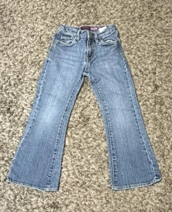 Levis Girls Sz 6 Regular Flare Fit Jeans Adjustable Waist - Picture 1 of 8