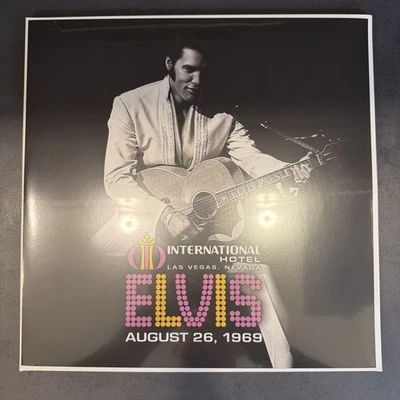 ELVIS PRESLEY -LIVE AT THE INTERNATIONAL HOTEL,LAS VEGAS,NV AUG  2 VINYL LP NEU - Bild 1 von 2