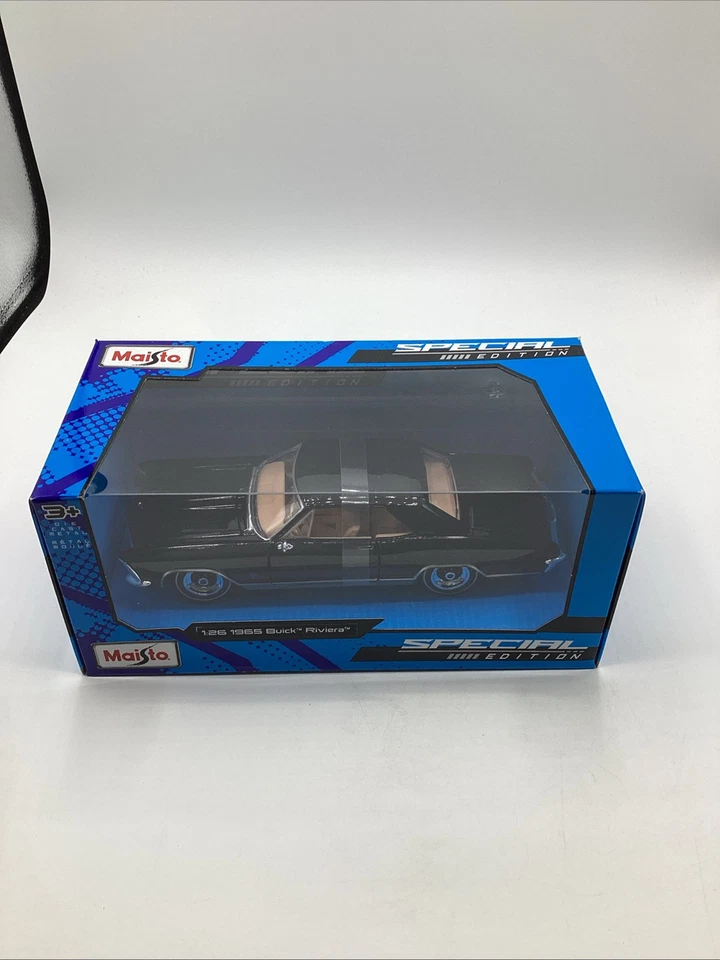 1965 Buick Riviera – Black Diecast 1 24 Scale Model - Maisto 31214BK