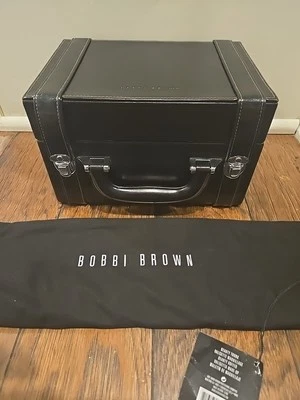 Nuevo, Estuche de Maquillaje Bobbi Marrón Baúl Cuero Negro Llaves Llevar Maquillador Artista Foto 1 de 4