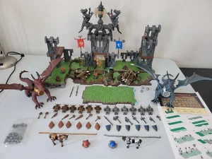 Mega Bloks Dragons Warriors Fortress - Picture 1 of 18