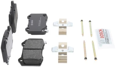 Pastillas de freno traseras semimetálicas Bosch QuietCast 2006-2008 Dodge Magnum 6,1 L V8 Foto 1 de 4