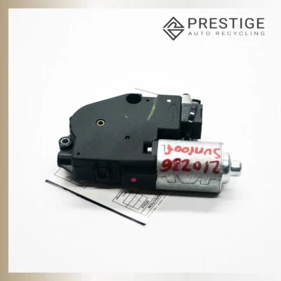 2009-2015 年本田飞行员天窗电机组件 70450-SZA-A01 — 第 1/4 张图片