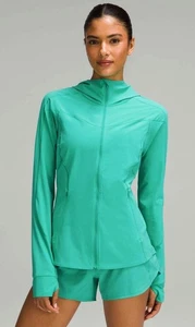 Lululemon Jacket Women 8 Kelly Green Mist Over Windbreaker Lightweight Outdoor - Picture 1 of 15