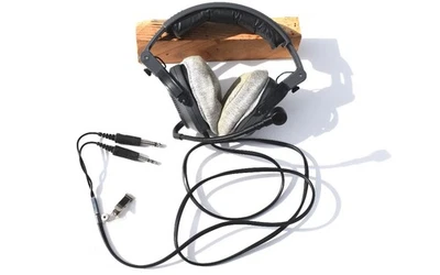 Juego de cabezales Telex Air 3000 con interruptor Push to Talk Telex PT-300 Foto 1 de 2