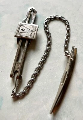 Silver-Plated Giant Grip Bar Tie Clip Pyramid Geometric Art-Deco-Style Vtg - Image 1 of 4