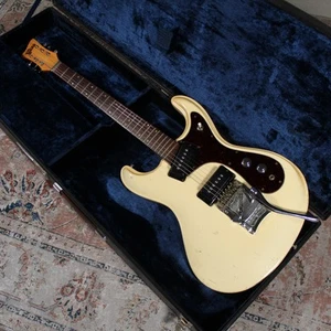 Morales ZES-300 1960s Vintage Guitar Mosrite Style w/ HC, Needs Maintenance - Picture 1 of 11