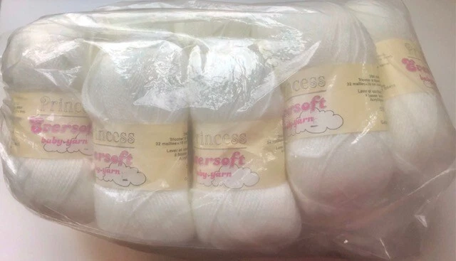 9 madejas Princesa Eversoft bebé hilo marfil con manchas verdes pálidas acrílico #1787 Foto 1 de 3