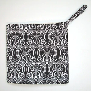 Chefs Pad Art Nouveau Pot Grab Mat Cook Pan Handle Holder Surface Saver Kitchen - Picture 1 of 4