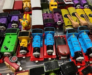 Trenes y autos magnéticos Thomas & Friends fundidos a presión, Take-n-Play - TÚ ELIGES - Imagen 1 de 65