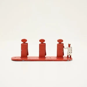 DISTRIBUTORE BENZINA BY LESNEY MADE IN ENGLAND VINTAGE - Foto 1 di 5