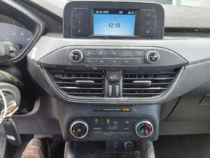 Audio Equipment Radio Control Panel 4.2" Screen Fits 20-22 ESCAPE 2924122 - Picture 1 of 12