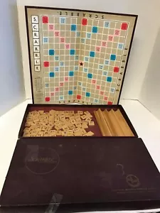 Vintage Scrabble Game by Selchow & Righter Copyright 1948/1949/1953 - Picture 1 of 10