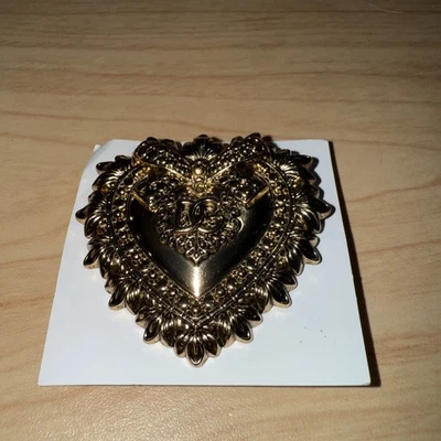 Broche emblema coração sagrado devoção ouro em forma de coração Dolce&Gabbana - Imagem 1 de 4
