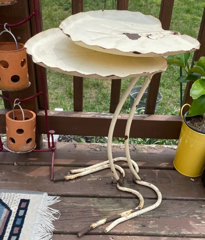 2 VTG Salterini Lily Pad Metal Wrought Iron Nesting Tables Patio Furniture MCM Cover